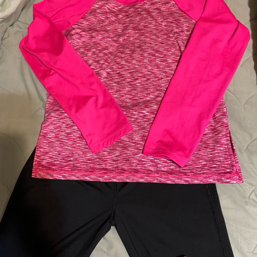 Girls 2 piece  rainbeau outfit
